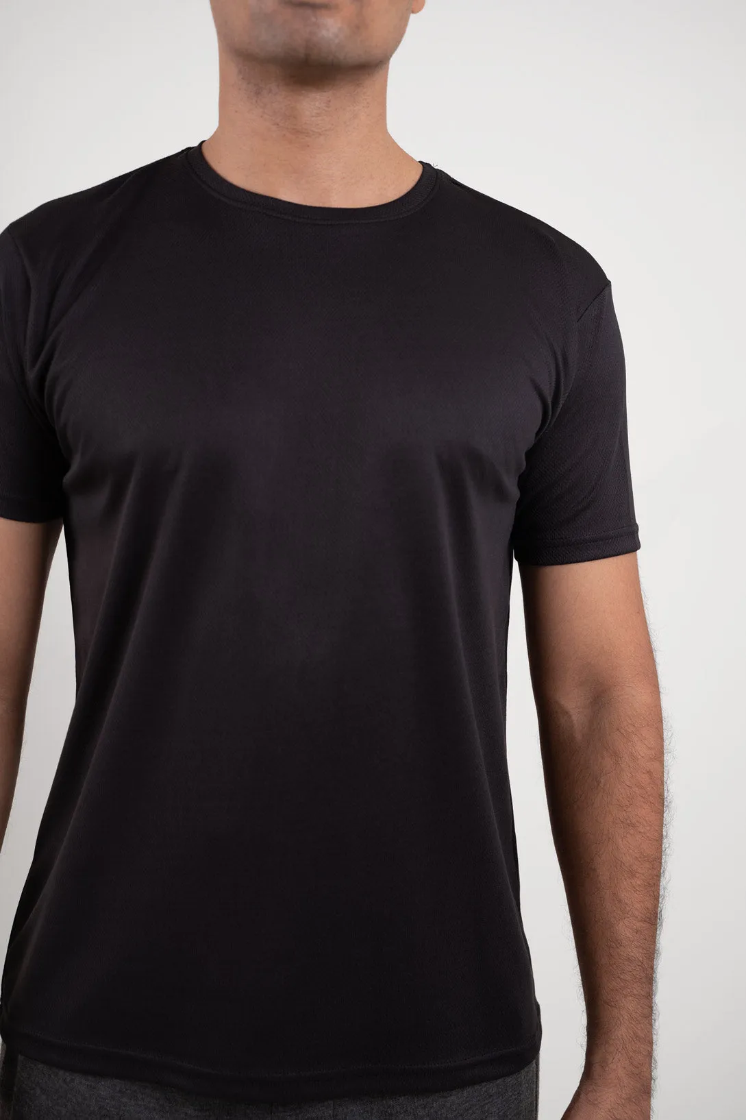 Active Black Crew Neck Tshirt For Men