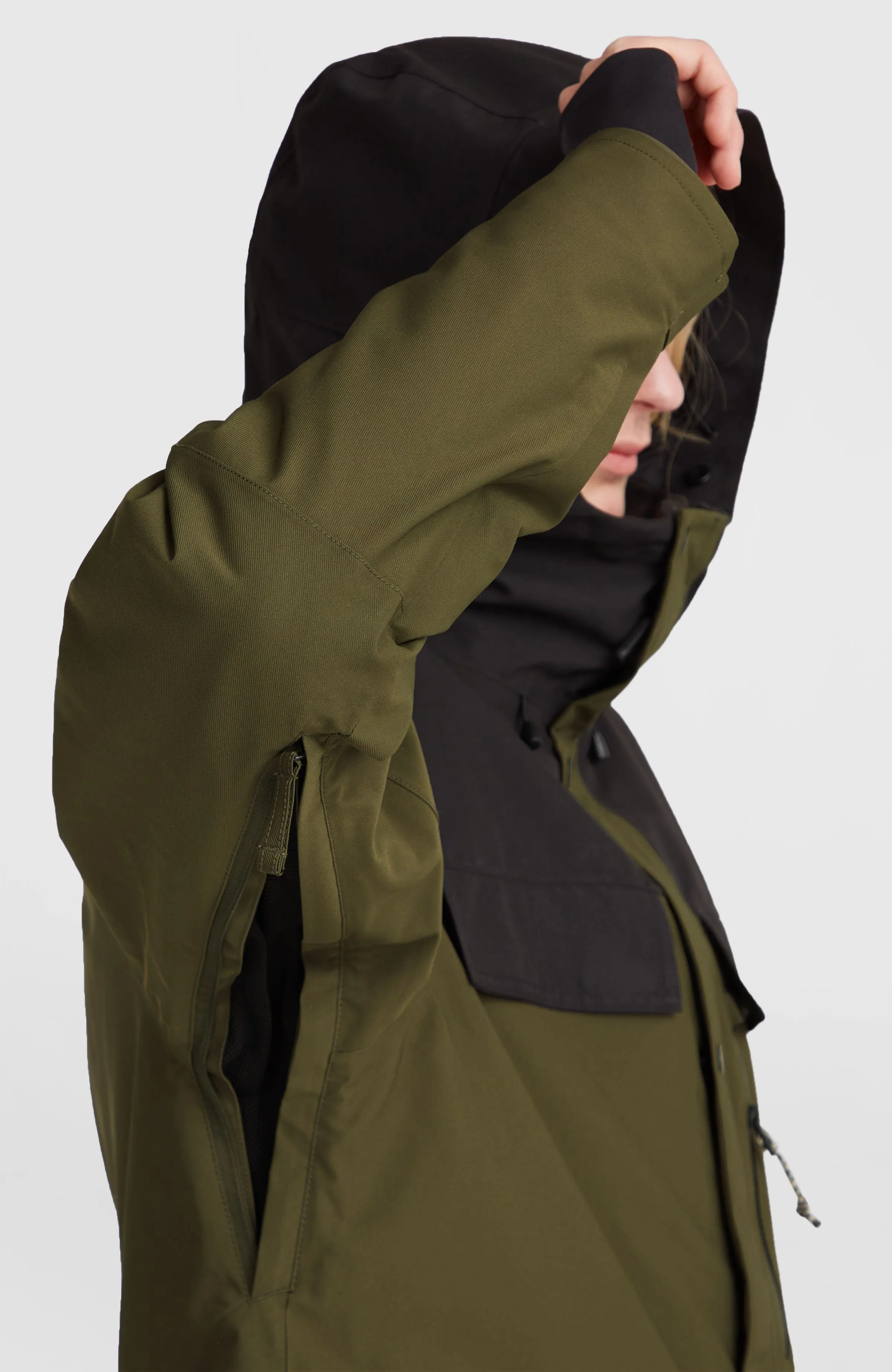 UTILITY PRO HYBRID JACKET